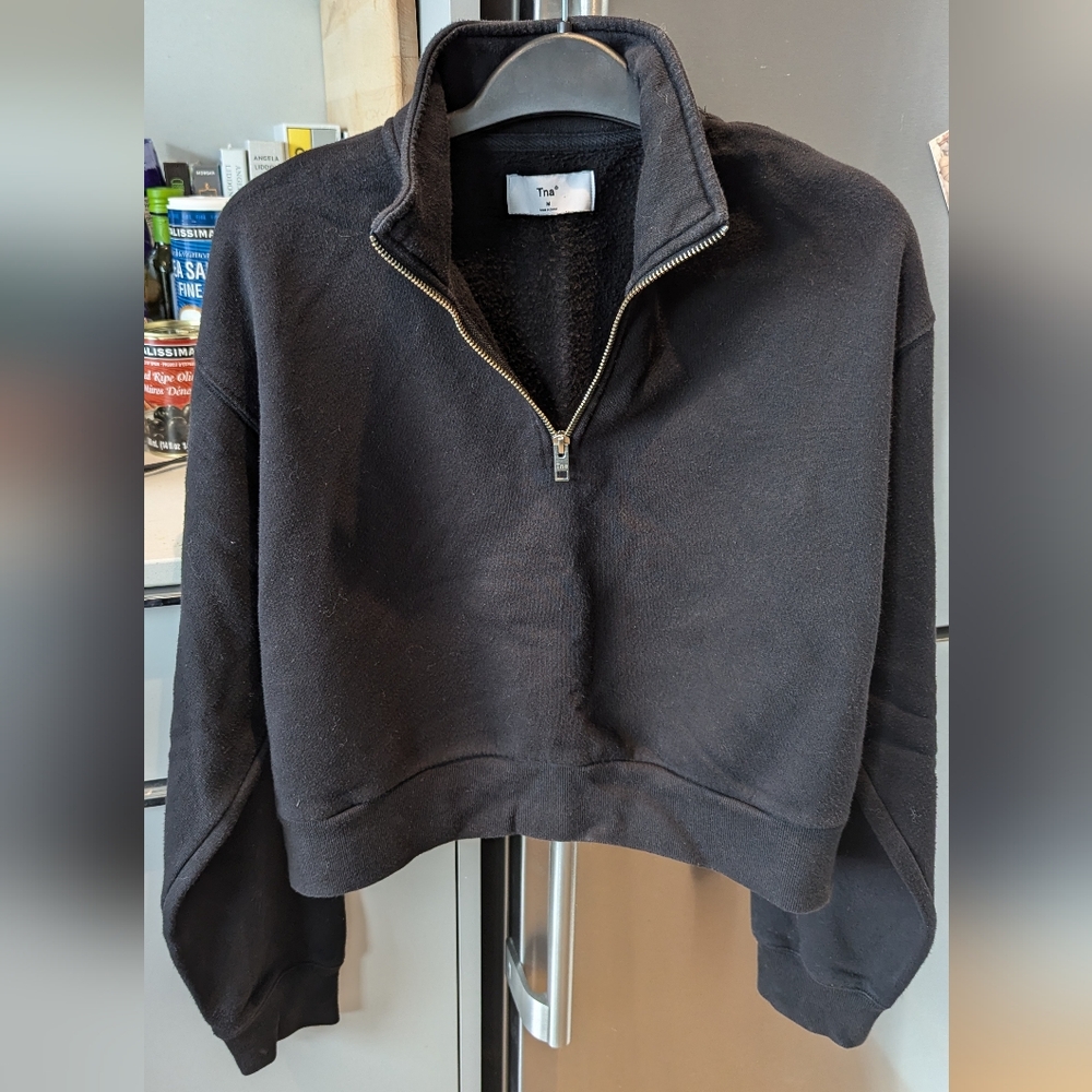 TNA 1/4 zip Black Crop Sweatshirt Medium